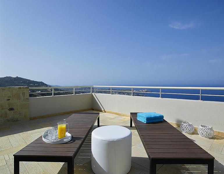 Minimalist Mediterranean Blue Key Villa With Sea View & Infinity Heated Pool Агия-Пелагия  Экстерьер фото
